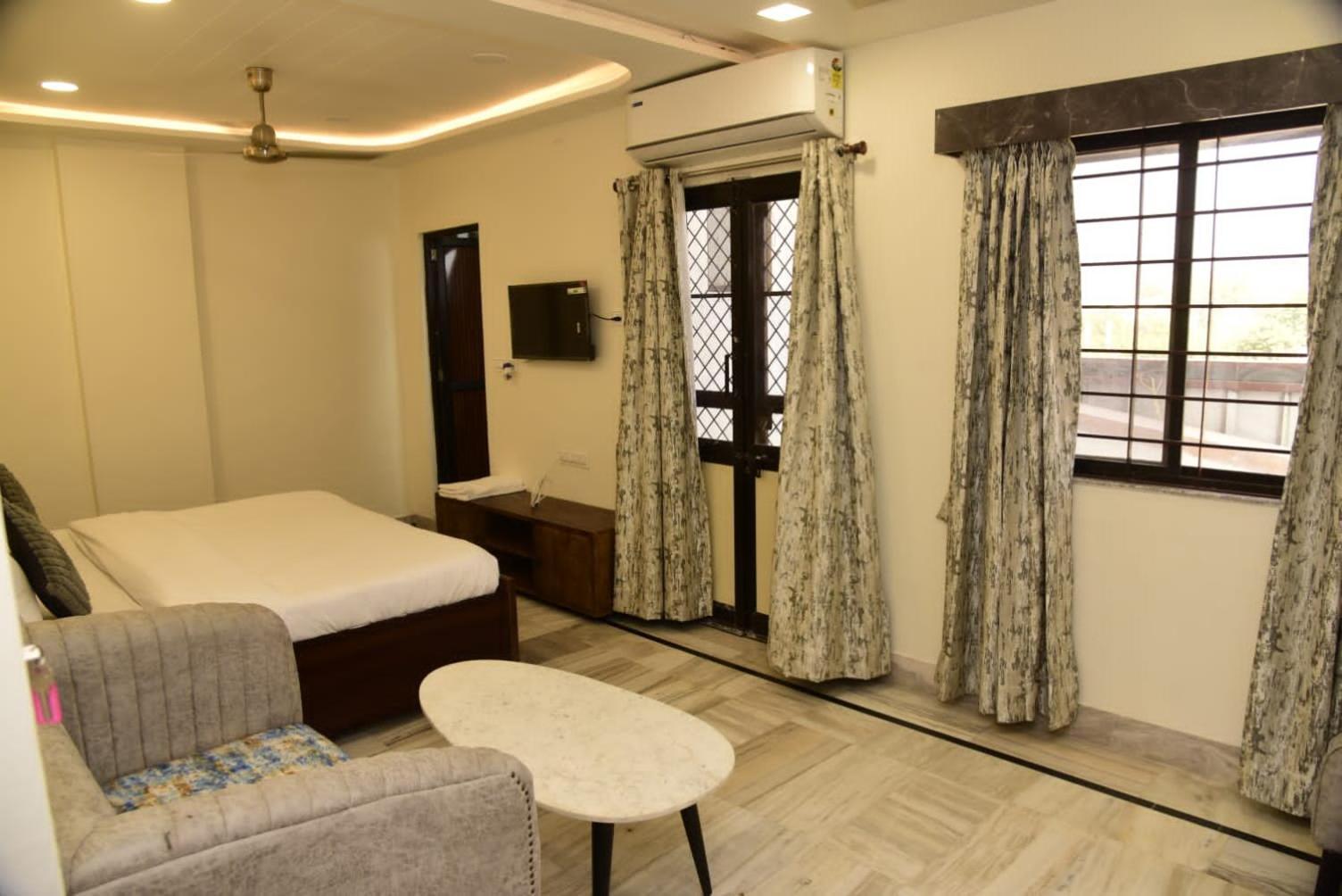 Holiday Out Hotel Jodhpur  Dış mekan fotoğraf